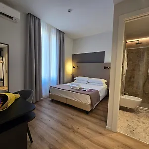 https://hotel-porta-pia.it-romehotels.com