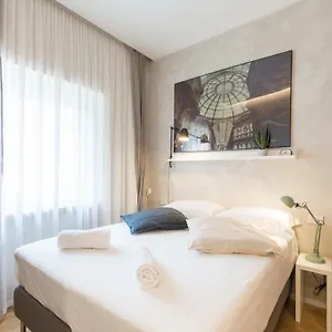 Casa de hóspedes Duomo Deluxe, Milão